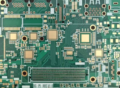 多層電路板生產(chǎn)及沉金電路板樣板圖